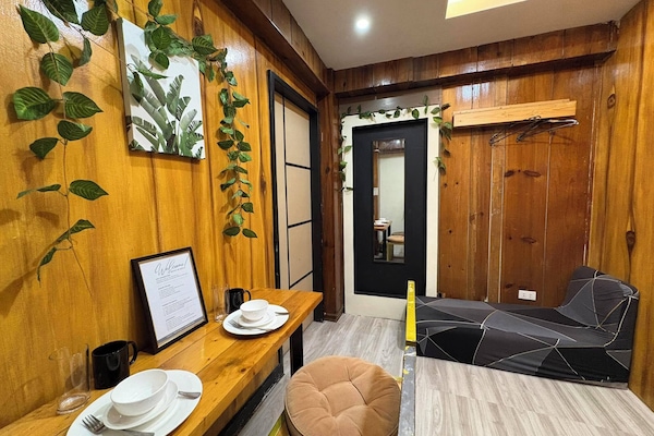 Deluxe Double Room, Patio | Interior