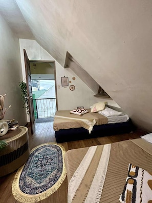 Family Quadruple Room, City View - Baguio Camella Big Brother House  (Baguio)