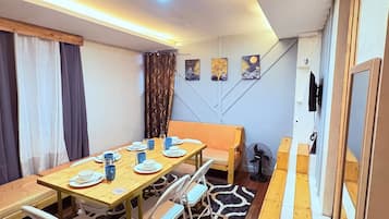 Studio Familial | Restauration