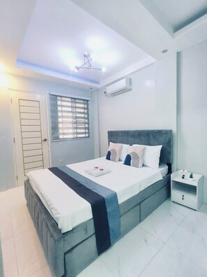 2 bedrooms, Internet - Casipe Transient House (Tanay)