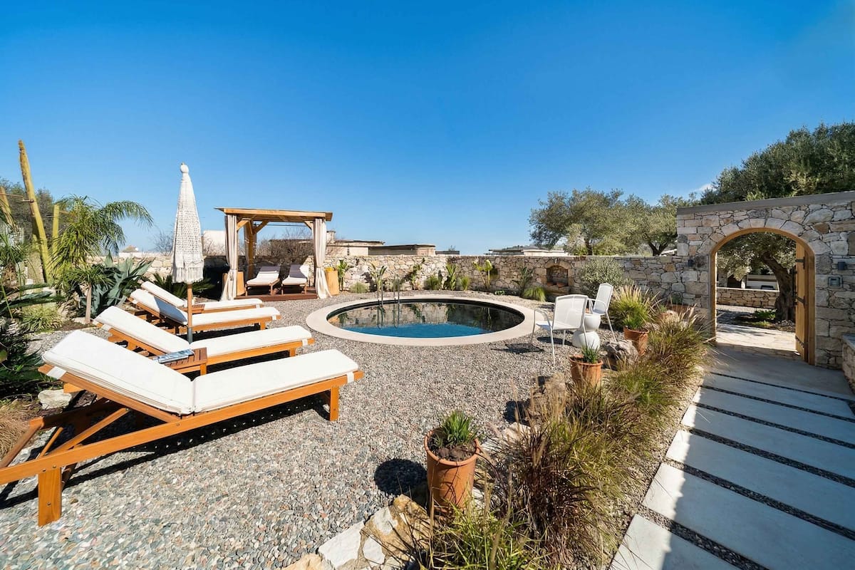 Superior Villa, 2 Bedrooms, Private Pool, Pool View | In-room safe, iron/ironing board, free cots/infant beds, free WiFi