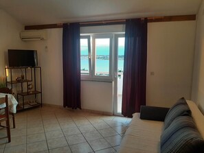 Living area - Apartments Donadić, Caska, Novalja, Island Pag, Zrće (Caska)