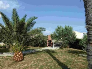 Property grounds - Apartments Donadić, Caska, Novalja, Island Pag, Zrće (Caska)