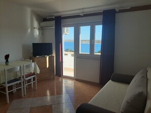 Living area - Apartments Donadić, Caska, Novalja, Island Pag, Zrće (Caska)