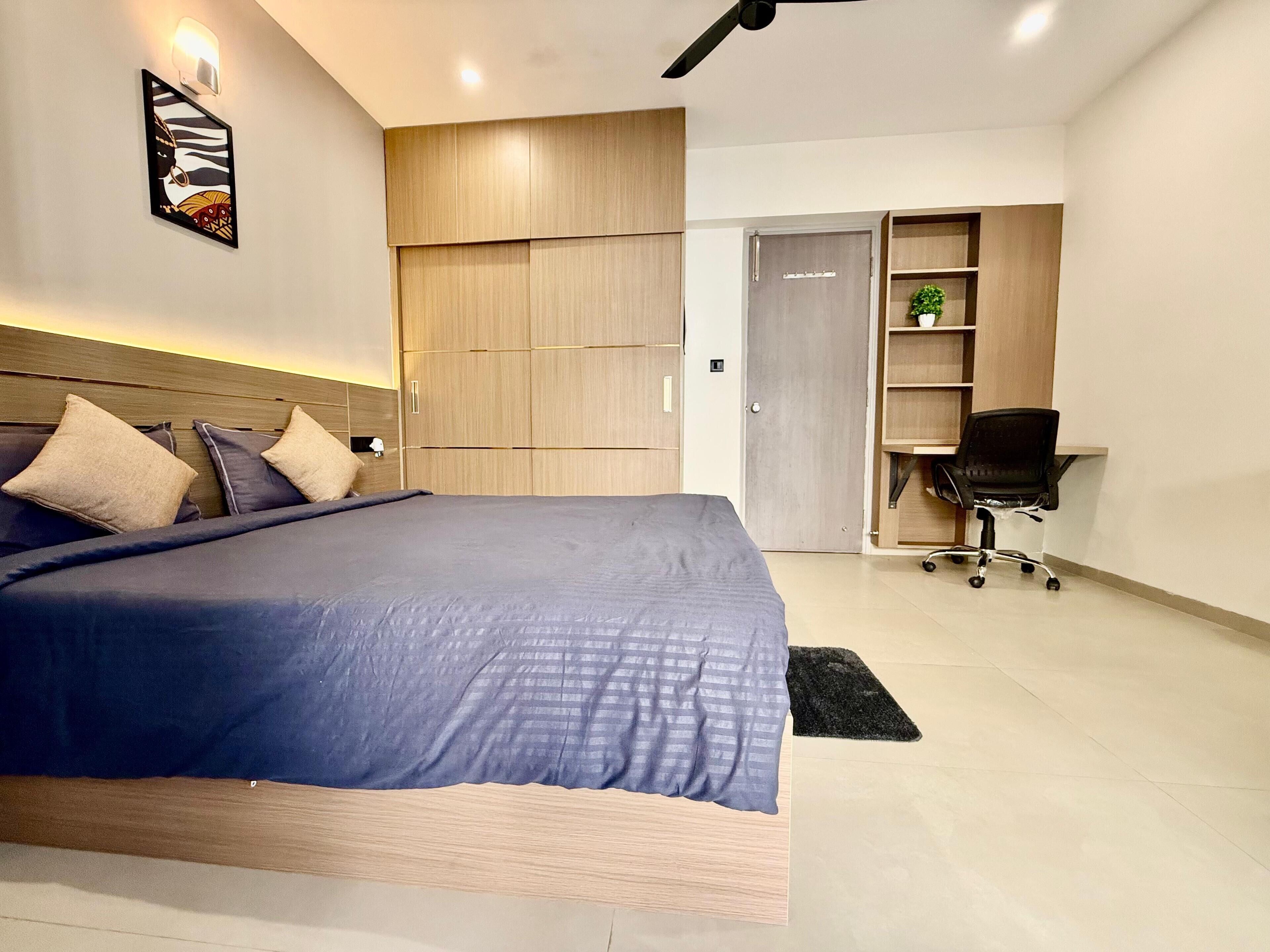 Signature Apartment, City View