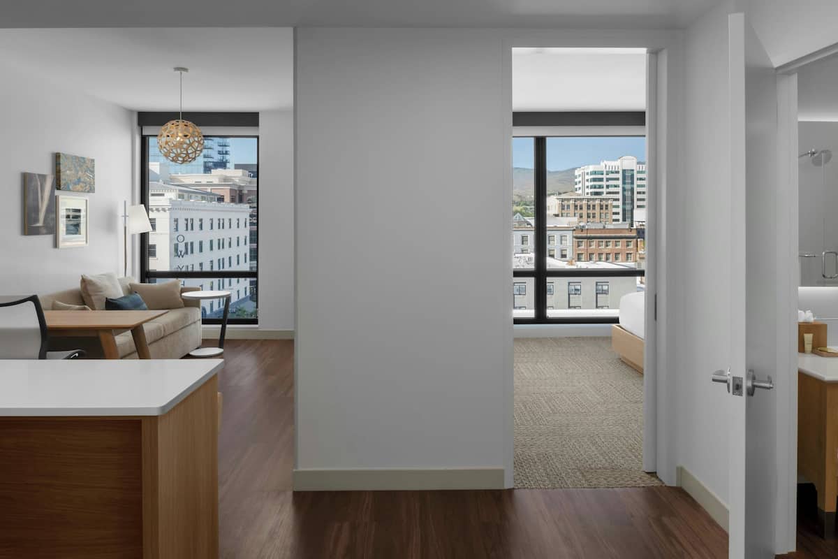 Deluxe Suite, 1 Bedroom