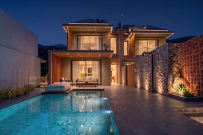 A heated pool - Lapis Nera Villa II - Beachfront & Free*Heated Pool (Heraklion)