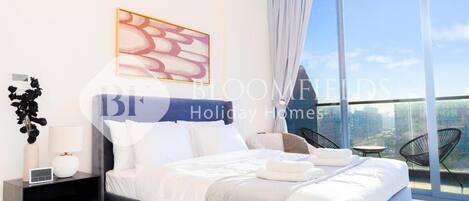 Leilighet, balkong, hageutsikt | Strykejern/-brett og wi-fi (inkludert)