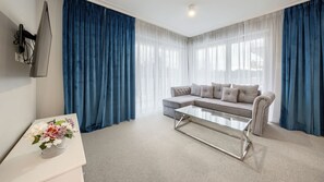 Apartment, Balcony | Living area | Flat-screen TV - Apartamenty Sun & Snow Rubus (Świnoujście)