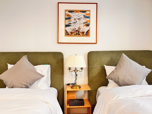 Classic-Zweibettzimmer | Hochwertige Bettwaren, Daunenbettdecken, Pillowtop-Betten