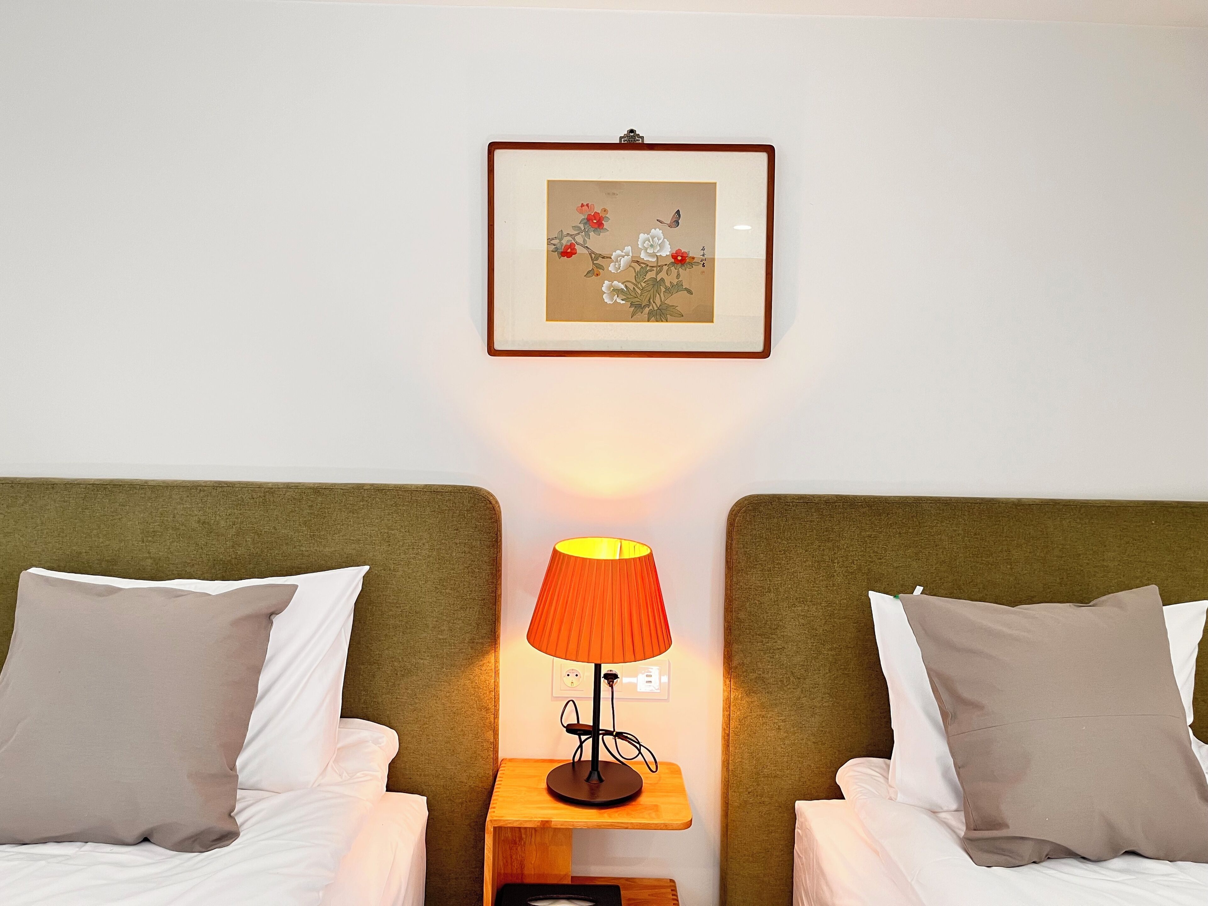 クラシック ツインルーム | デスク、ノートパソコン用作業スペース、遮光カーテン、防音設備