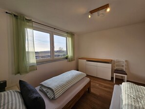 2 Schlafzimmer, Bügeleisen/Bügelbrett, WLAN, Bettwäsche