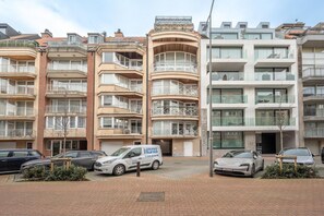Exterior - Modern Coastal Stay in Knokke-Heist (KNOKKE-HEIST)