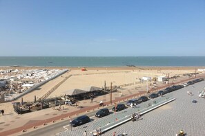 Beach nearby - 3-Bedroom Sunny Apartment in Knokke (KNOKKE-HEIST)