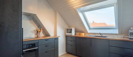 Micro-ondas, fogão, cooktop, lava-louças