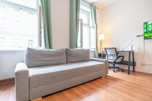 Basic Apartment | Living area - Stylish 1BR Apt Danube Near Prater Park (Vienna)