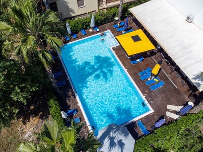 Hotel Ena - Cozy Mountain View Suite With Pool