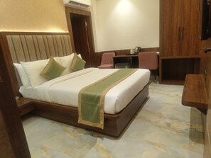 Family Suite - WORMWOOD SYNERGY VARANASI (Varanasi)