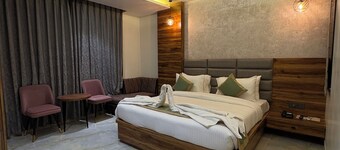 웜우드 시너지 바라나시