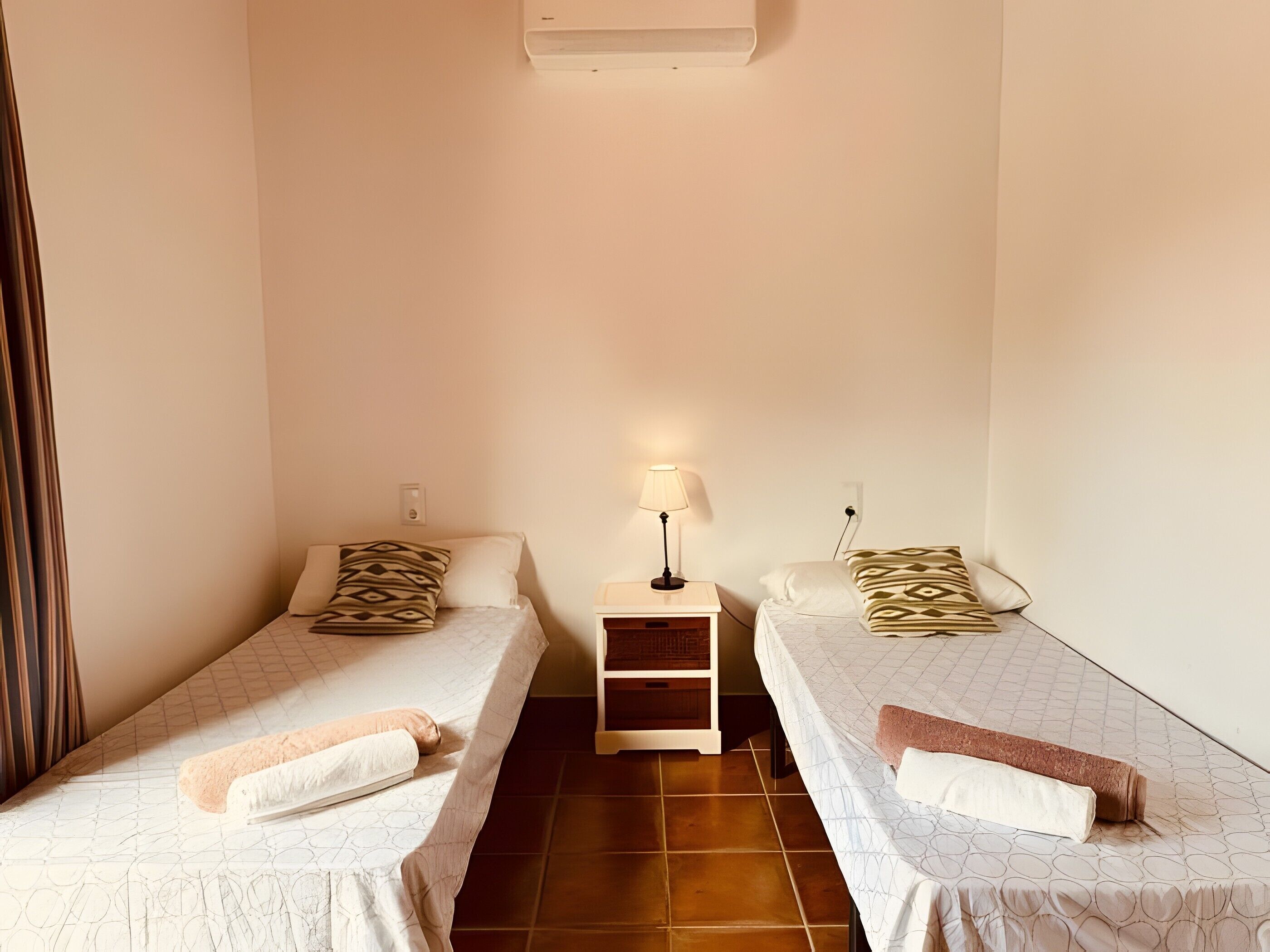 3 habitaciones, wifi y ropa de cama 