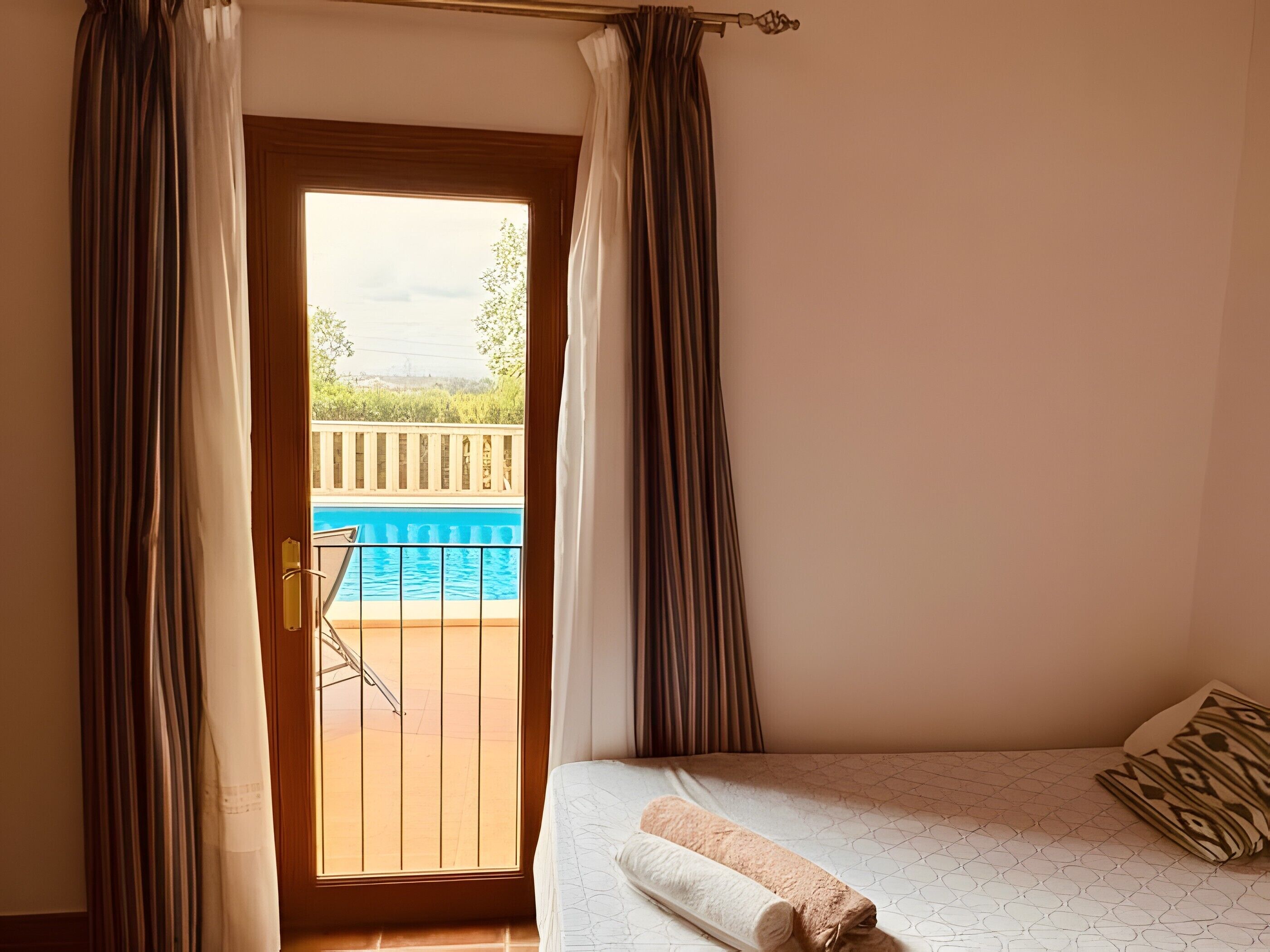 3 chambres, Wi-Fi, draps fournis