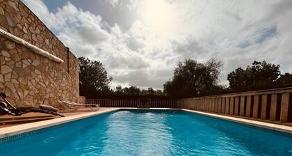 Villas2meet Salsinar Ses Barraques – Ferienhaus mit Pool und Nähe zur Rafa Nadal Akademie