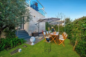 BBQ/picnic area - Alternative Resort & SPA Apartments (Scorrano)