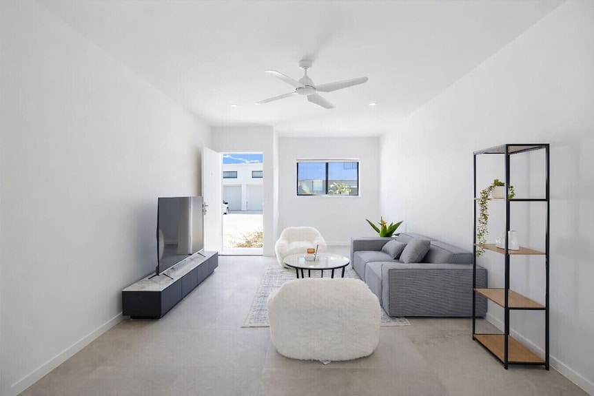 Modern 4br Townhouse Near Transport & Shops - 伊普斯威奇