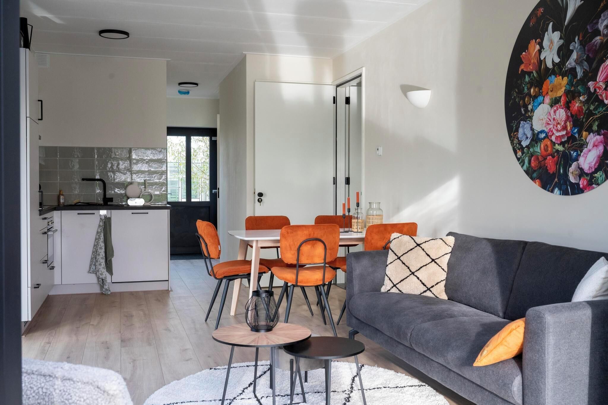2 Comfortable Detached 5-person Waterfront Holiday Homes - Leiden