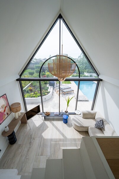 For 8 persons luxury detached waterfront Wellness villa with private pool and sauna.