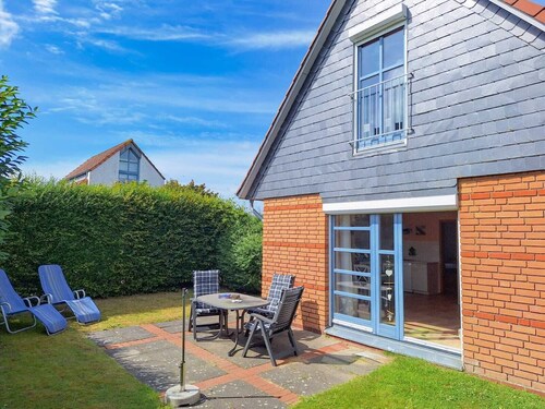 Feel at home in our vacation home just 300 meters from the sea