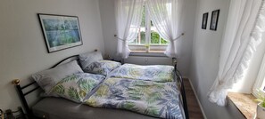 2 間睡房、熨斗/熨衫板、Wi-Fi、床單
