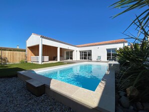 Pool - Family home (Saint-Pierre-d'Oléron)