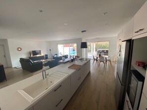 Interior - Family home (Saint-Pierre-d'Oléron)