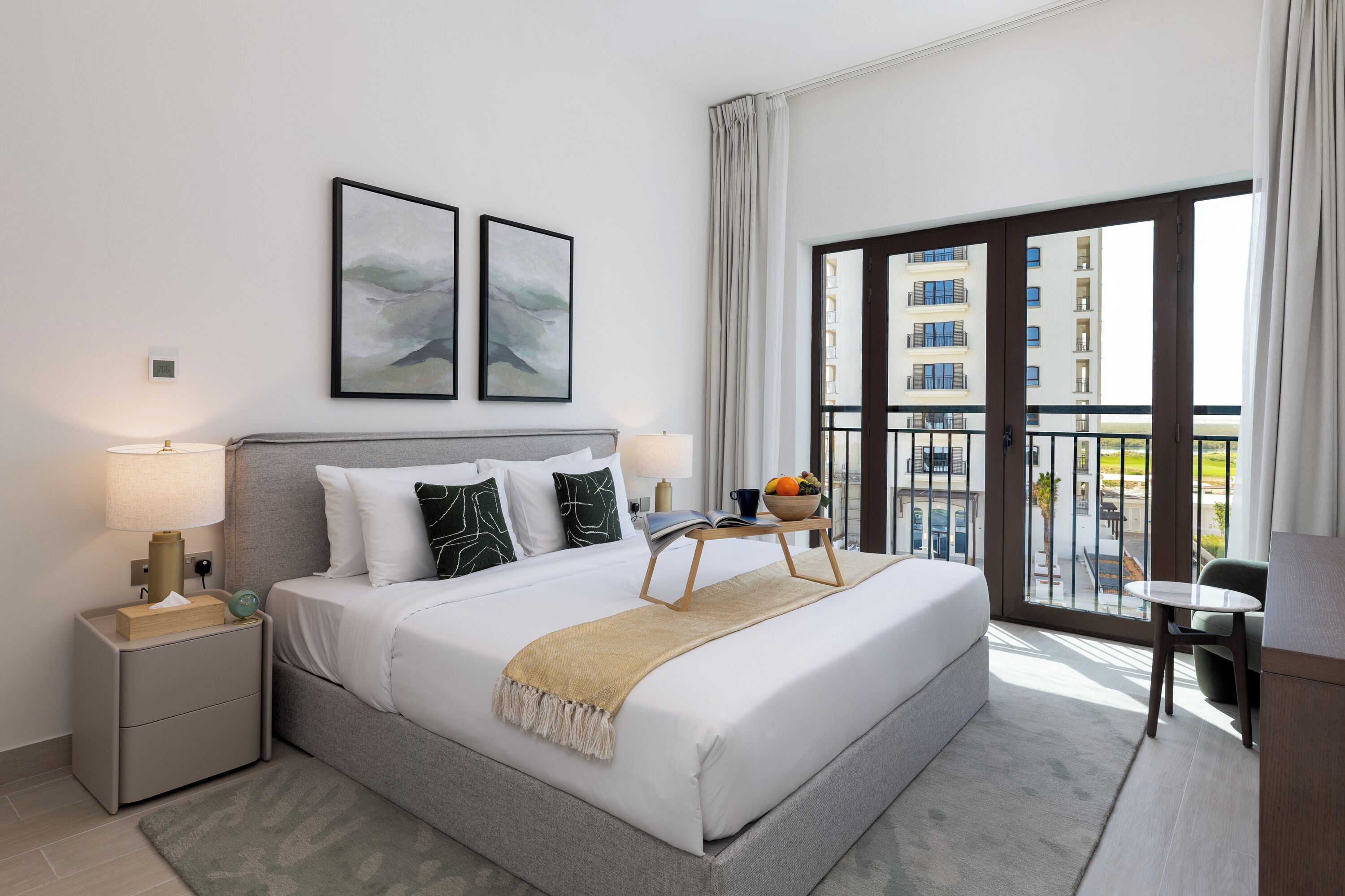 Apartment, 1 King Bed, Non Smoking, Bathtub