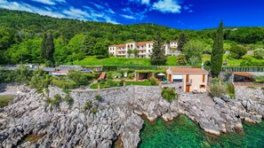 Exterior - Villa Perfect house beachfront by Villas Guide (Lovran)