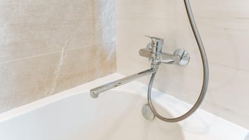 Apartment | Bathroom