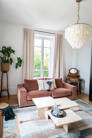 Comfort Suite, Garden View | Free WiFi - La Grande Maison LGM  (Lesches)