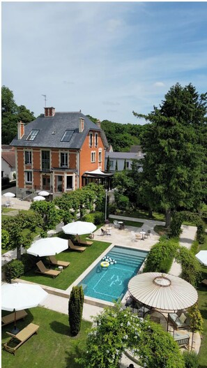 Front of property - La Grande Maison LGM  (Lesches)