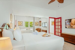 4 bedrooms, travel cot, free WiFi, bed sheets - The C-View Aruba Oceanfront 4BR Villa with Private Pool & Sea Views (Noord)