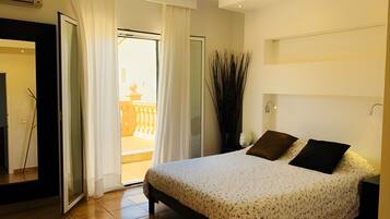 3 chambres, fer et planche Ă repasser, Wi-Fi, draps fournis