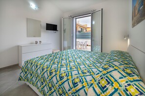 WiFi, bed sheets - Vrbo Property (Sicilia)