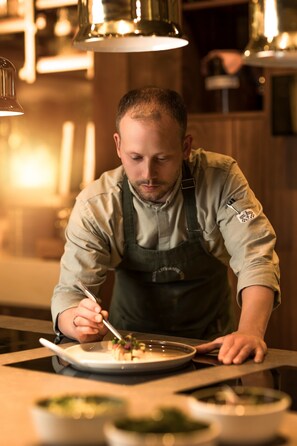 Der serveres morgenmad, frokost og aftensmad