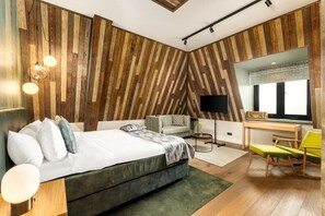 Phòng trung tâm thành phố | Két bảo mật tại phòng, truy cập Internet không dây miễn phí