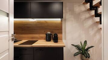 Superior Studio, Mezzanine | Private kitchenette