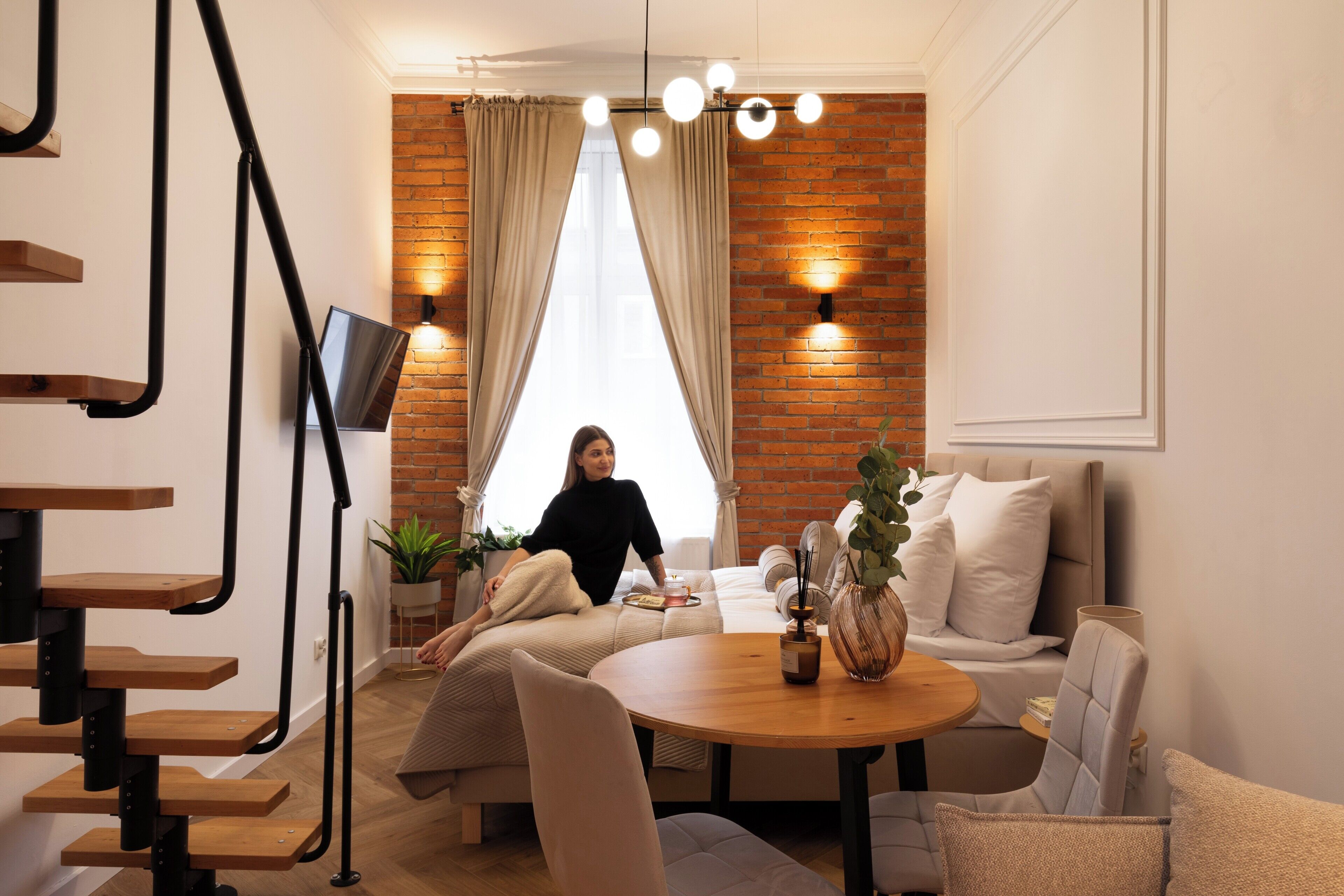 Superior Studio Suite, Air conditioning, Mezzanine | Living area