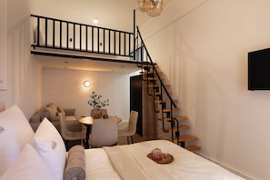 Superior Studio Suite, Mezzanine | Living area | Flat-screen TV - L23 Boutique by Downtown Apartments (Kraków)