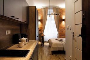 Deluxe Studio, 1 Double Bed | Private kitchenette - L23 Boutique by Downtown Apartments (Kraków)