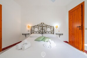 2 soveværelser, strygejern/strygebræt, weekendseng