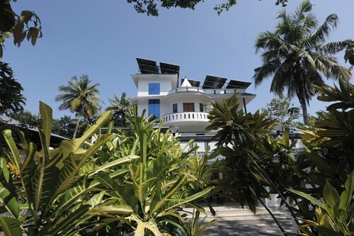 Taaraa Loca - Yoga Spiritual n Dorms